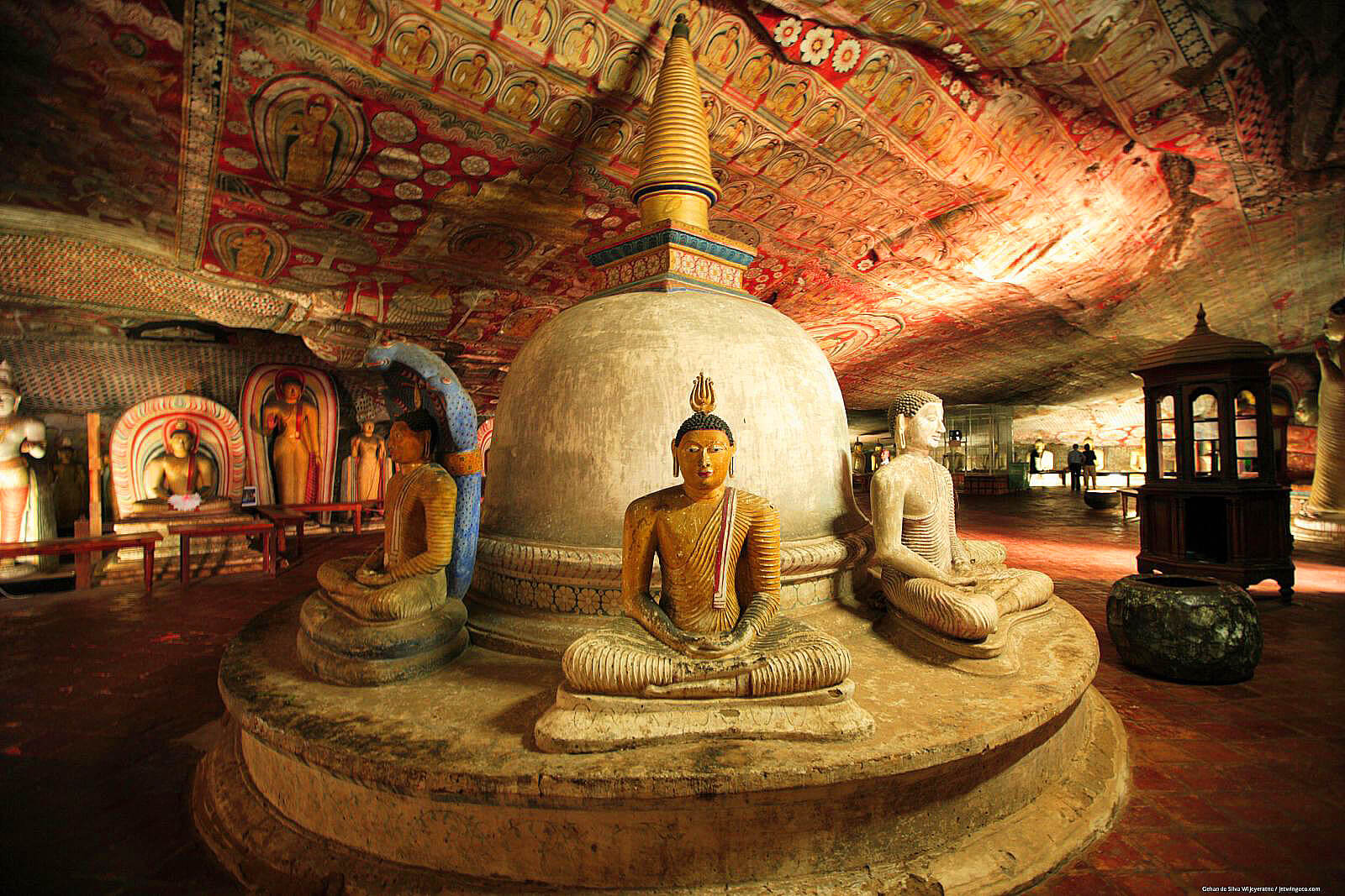 20090809 Dambulla YE0M4760 2009 08 092 1